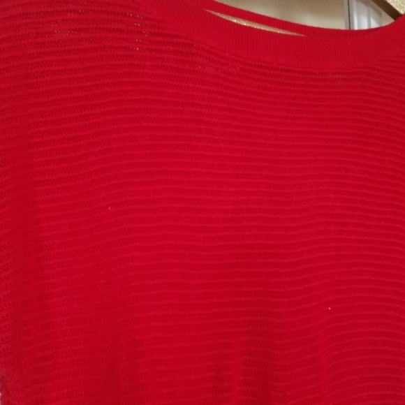 Express Top - Picture 2 of 3